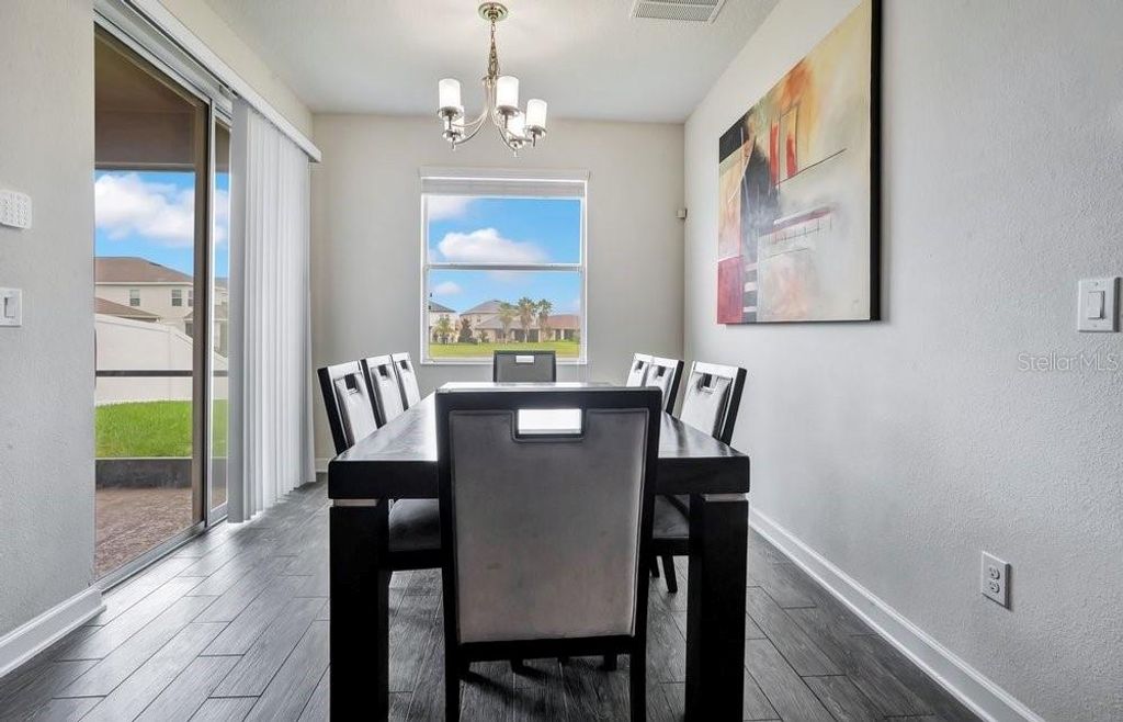 Image 10 of property listing at 14192 GOLD BRIDGE DRIVE, Orlando, FL 32824