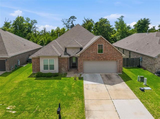 66 Pepper Creek Drive, Sulphur, LA 70663