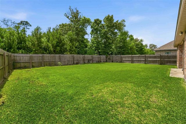 66 Pepper Creek Drive, Sulphur, LA 70663