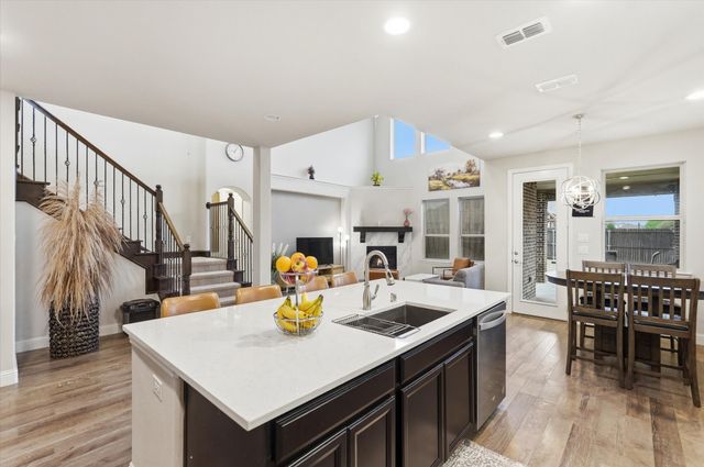 4509 Lone Elm Street, Sachse, TX 75048