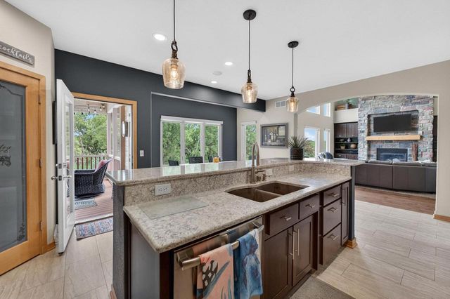 1161 Heritage Court, Sun Prairie, WI 53590