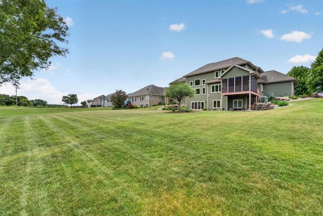 1161 Heritage Court, Sun Prairie, WI 53590