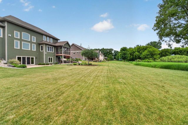 1161 Heritage Court, Sun Prairie, WI 53590