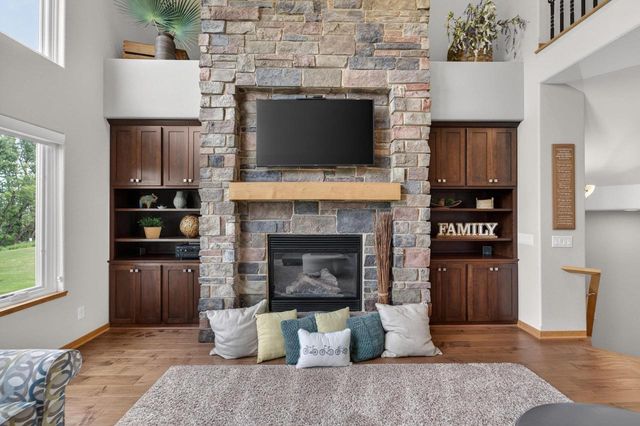 1161 Heritage Court, Sun Prairie, WI 53590