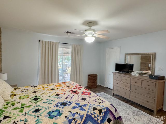 10005 Marco Polo Avenue, Bakersfield, CA 93312