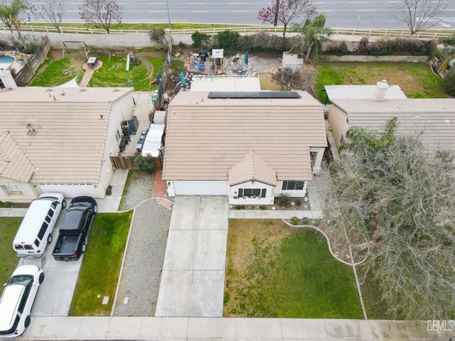 10005 Marco Polo Avenue, Bakersfield, CA 93312