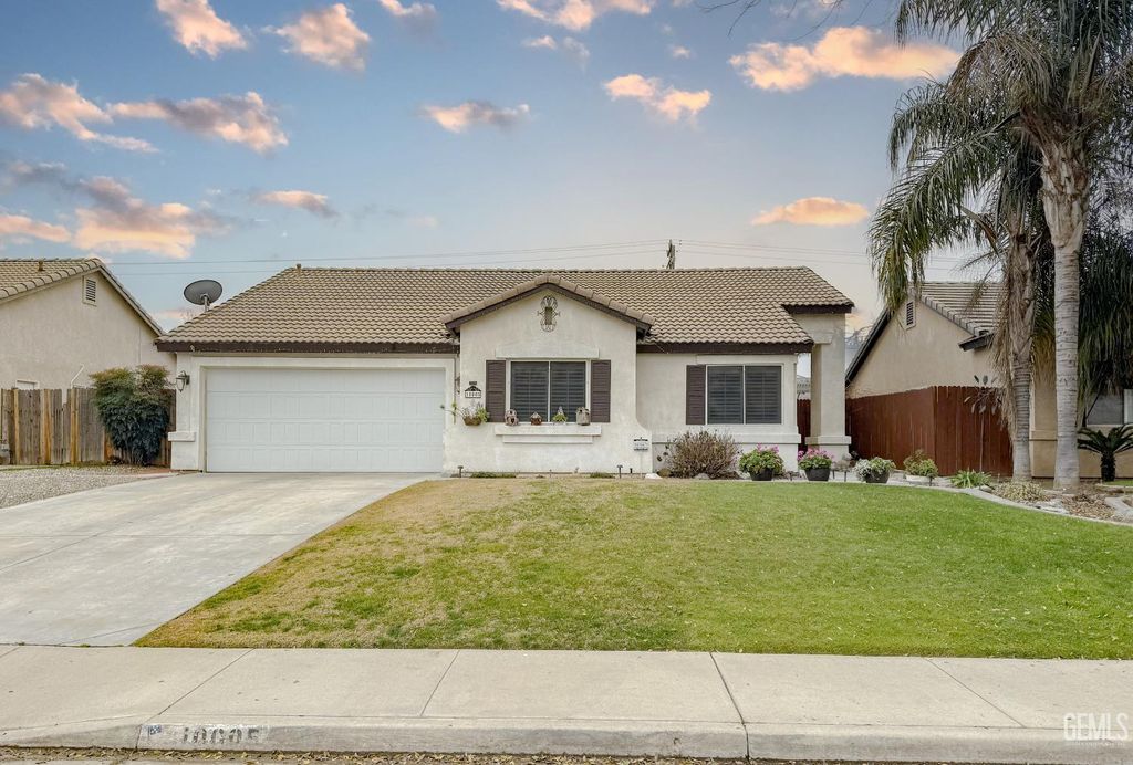10005 Marco Polo Avenue, Bakersfield, CA 93312