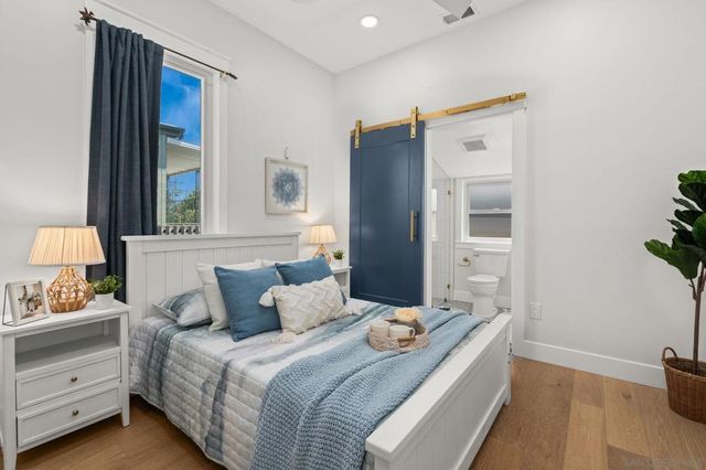 305 Pomona Ave, Coronado, CA 92118