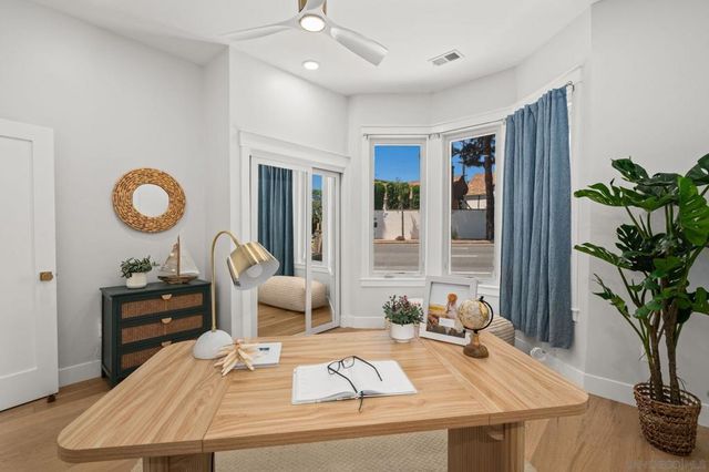 305 Pomona Ave, Coronado, CA 92118
