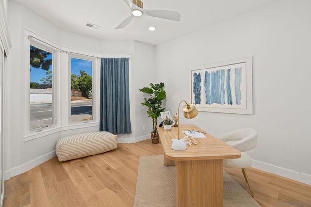305 Pomona Ave, Coronado, CA 92118