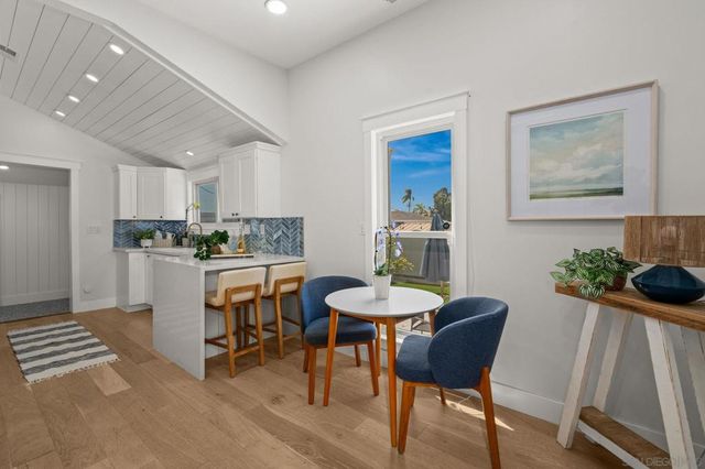 305 Pomona Ave, Coronado, CA 92118