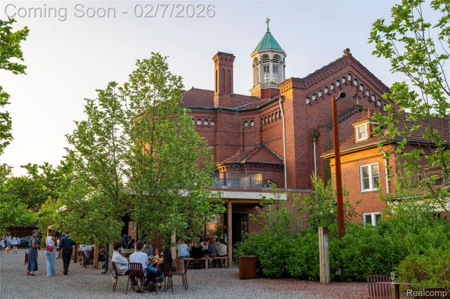 1400 Helen Street, Detroit, MI 48207