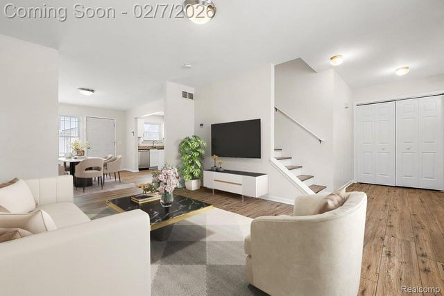 1400 Helen Street, Detroit, MI 48207