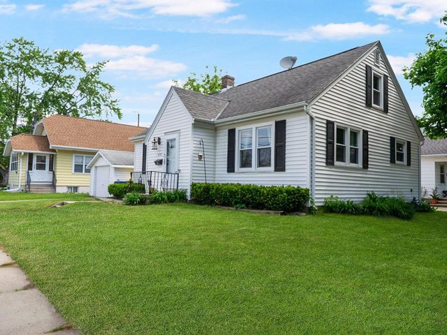 400 NEWHALL STREET, Green Bay, WI 54302