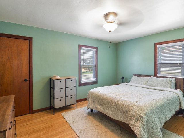 400 NEWHALL STREET, Green Bay, WI 54302