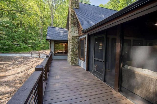 142 Timber Ridge Road, Blue Ridge, GA 30513