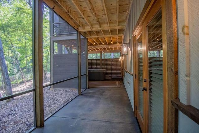 142 Timber Ridge Road, Blue Ridge, GA 30513