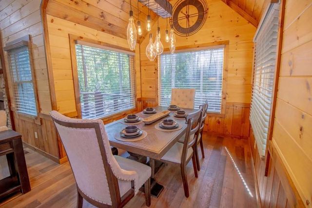 142 Timber Ridge Road, Blue Ridge, GA 30513