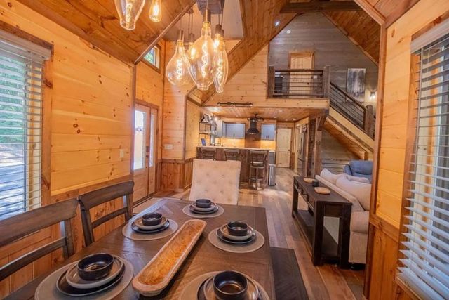 142 Timber Ridge Road, Blue Ridge, GA 30513