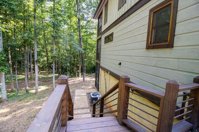 142 Timber Ridge Road, Blue Ridge, GA 30513