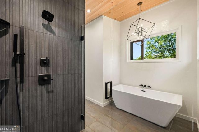 265 Park Glen Lane, Mineral Bluff, GA 30559