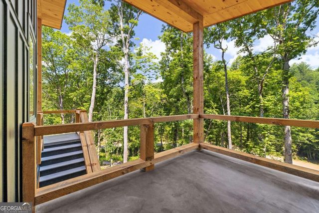 265 Park Glen Lane, Mineral Bluff, GA 30559