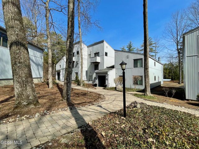 3562 Lake Shore Drive 35, Lake George, NY 12824