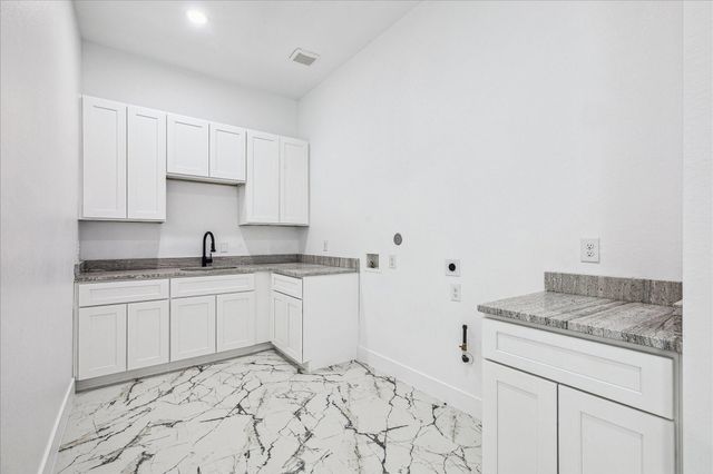 3209 Mcculloch Circle, Houston, TX 77056