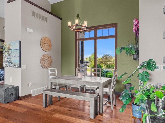 2423 County Highway Q, Manitowoc, WI 54220