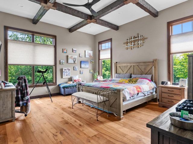 2423 County Highway Q, Manitowoc, WI 54220