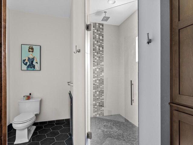 2423 County Highway Q, Manitowoc, WI 54220