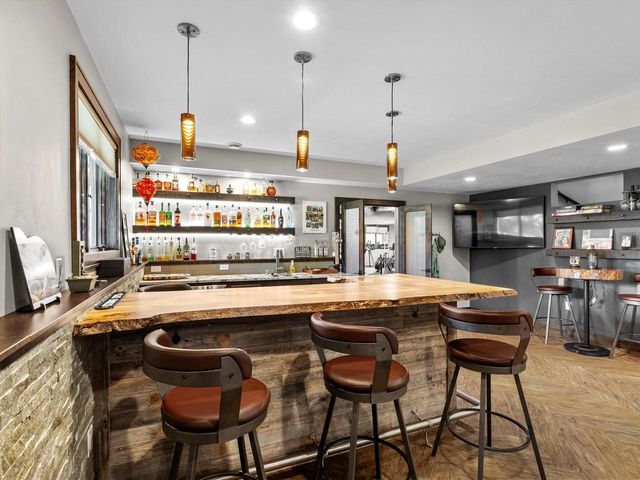 2423 County Highway Q, Manitowoc, WI 54220