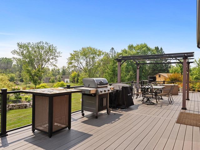 2423 County Highway Q, Manitowoc, WI 54220