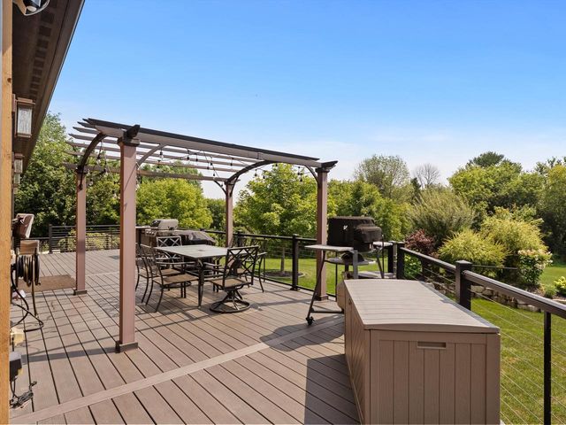 2423 County Highway Q, Manitowoc, WI 54220