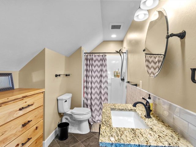 2423 County Highway Q, Manitowoc, WI 54220