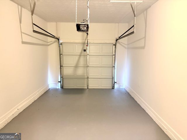 150 Abenberg Court, Union City, GA 30291