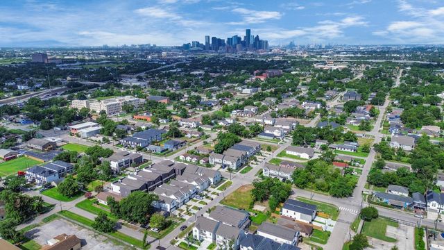 4709 Oats Street, Houston, TX 77020
