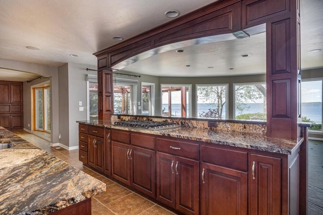 4594 BELLHAVEN LANE, Oshkosh, WI 54904
