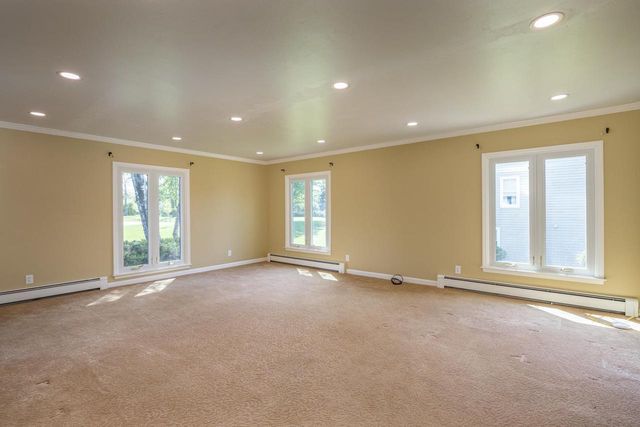 4594 BELLHAVEN LANE, Oshkosh, WI 54904