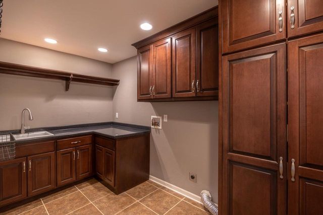 4594 BELLHAVEN LANE, Oshkosh, WI 54904