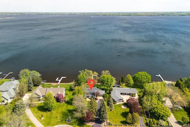 4594 BELLHAVEN LANE, Oshkosh, WI 54904