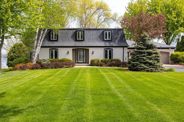 4594 BELLHAVEN LANE, Oshkosh, WI 54904