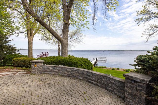 4594 BELLHAVEN LANE, Oshkosh, WI 54904