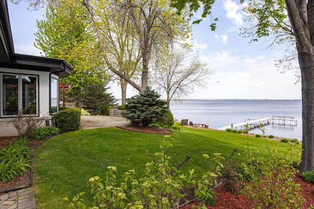 4594 BELLHAVEN LANE, Oshkosh, WI 54904