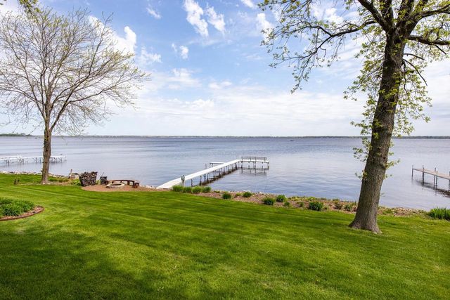 4594 BELLHAVEN LANE, Oshkosh, WI 54904