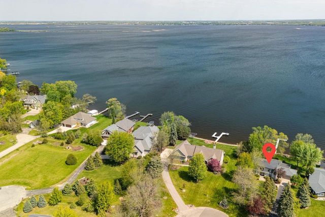 4594 BELLHAVEN LANE, Oshkosh, WI 54904