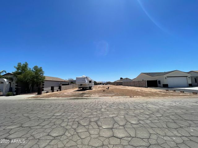 15211 S CAPISTRANO Road 5697, Arizona City, AZ 85123
