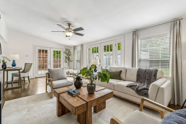 9962 Elmada Lane, Dallas, TX 75220