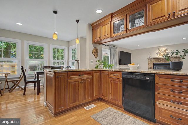 402 FAIR HILL CT, Annapolis, MD 21403