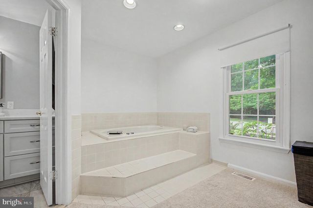 402 FAIR HILL CT, Annapolis, MD 21403